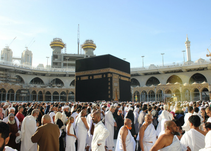 Meneladani Haji, Pelajaran Maknawi untuk Kehidupan Sehari-hari