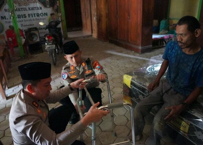 Momentum Ramadan, Kapolres Bojonegoro Beri Bantuan Sosial bagi Warga Rentan