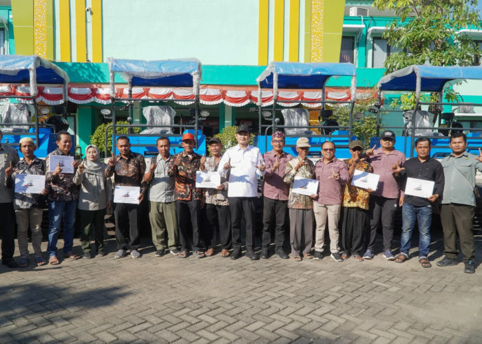 Pusat Kucurkan Alsintan, Bupati Lamongan Dorong Pertanian Modern Kejar Target 233 Ribu Hektare