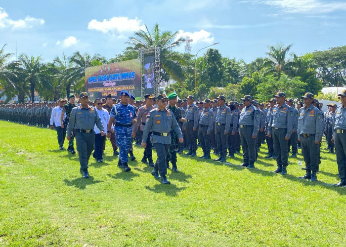 Ratusan Satlinmas Disiagakan Jelang Pilkada Kota Madiun