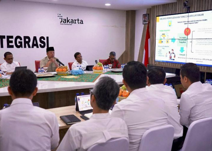 Tingkatkan Kualitas Loket Layanan Pertanahan, Menteri Nusron: Bekali Petugas Product Knowledge dan Hospitality