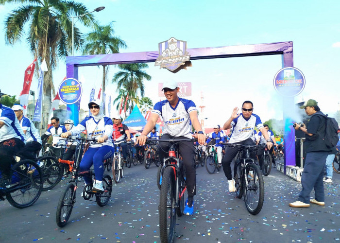 Ribuan Peserta Antusias Ikuti Fun Bike di Jember, Rayakan HUT Lalu Lintas Bhayangkara