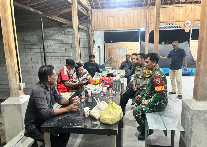 Bhabinkamtibmas dan Babinsa Sambang Desa Tawangsari, Perkuat Sinergitas Jaga Kamtibmas