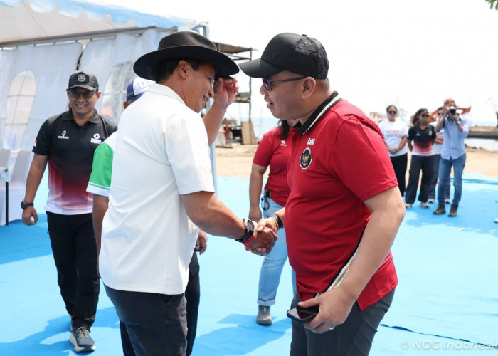Tinjau Pelatnas di Situbondo, CdM Todotua Pasaribu Bakar Semangat Atlet Triathlon Menuju Asian Games 2026