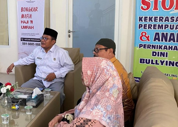 Travel Diblokir, Jemaah Umrah Gagal Berangkat Datangi Kemenhaj Jombang