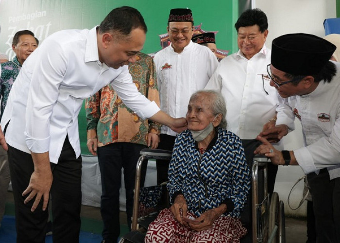 Zakat Tembus Rp 18 Miliar, Wali Kota Eri Sebut Masjid Cheng Hoo Simbol Kebersamaan Surabaya