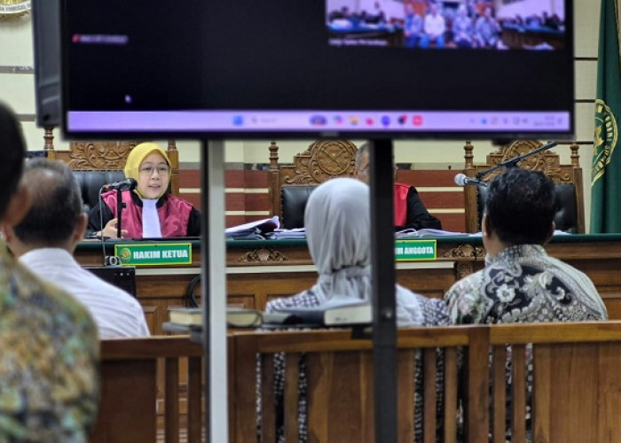 Sidang ke-5 Kasus Maidi Madiun Cs (4): Jariyanto Sebut Fee Proyek Dikoordinir Rofieq, Perintah dari Suwarno