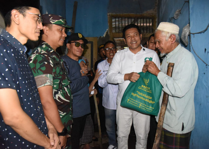 Ironis! Modin Tinggal di RTLH, Bupati Sidoarjo Bantu Percepat Perbaikan