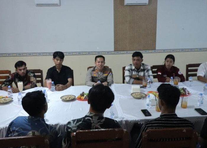 Kapolres Bojonegoro AKBP Afrian Audiensi Bersama Organisasi Mahasiswa Ekstra Kampus
