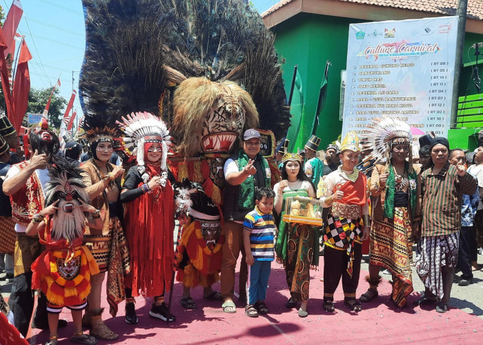 Gebyar Hari Aksara, Pemdes Kedungsumur Gelar Pawai Budaya Legenda Cerita Rakyat