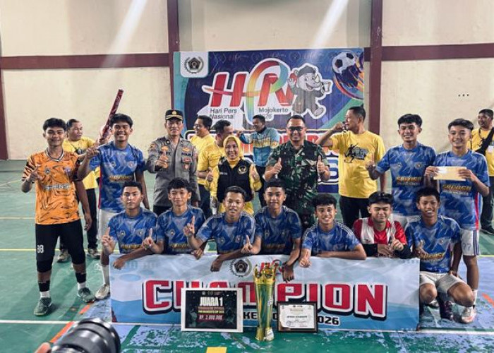 SMPN 1 Kota Mojokerto Juara Futsal PWI Mojokerto Cup 2026