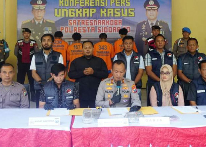 Polresta Sidoarjo Ungkap 2,8 Kg Ganja, Empat Tersangka Digulung