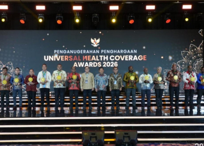 Dukung Program JKN, Ratusan Kepala Daerah Terima Penghargaan di UHC Awards 2026