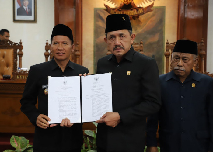 DPRD Tulungagung Rapat Paripurna Bahas PAK 2026 dan Rancangan APBD 2027