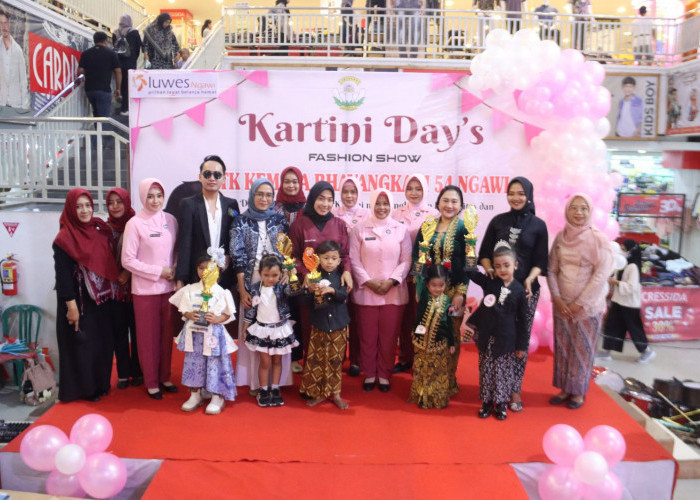Ceria Anak TK Peringati Hari Kartini Bersama Polwan dan Bhayangkari Ngawi 