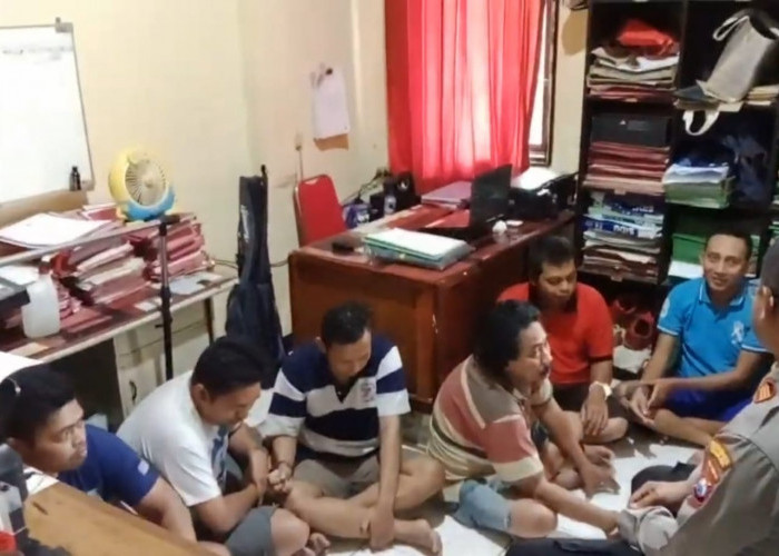 Bongkar Jaringan Curanmor, Polsek Rungkut Ringkus 4 Penadah Motor Curian
