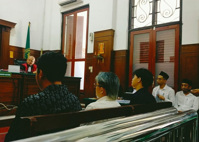 Beda Kesaksian, BAP, dan Visum, Perkara Pengeroyokan Louis Prasetya di Surabaya Makin Janggal