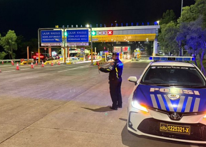 Polda Jatim Pastikan Jalur Tol dan Arteri Lancar pada Hari Keempat Operasi Ketupat Semeru 2026