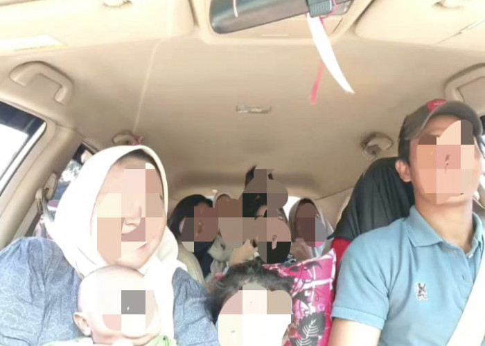 Firasat sang Kakak dan Jeritan Histeris Dobrak Mobil Tabrak Truk di KM 72 Tol Singosari-Surabaya