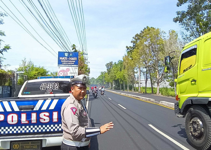 Satlantas Polres Lumajang Intensifkan Pengaturan Titik Rawan Kemacetan