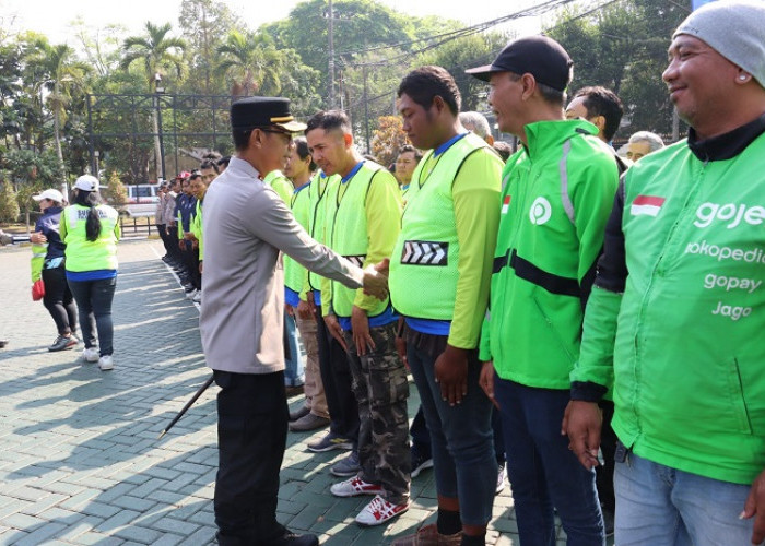 Tekan Angka Kecelakaan, Polres Malang Gandeng Relawan Ambulans, Ojol, dan Supeltas