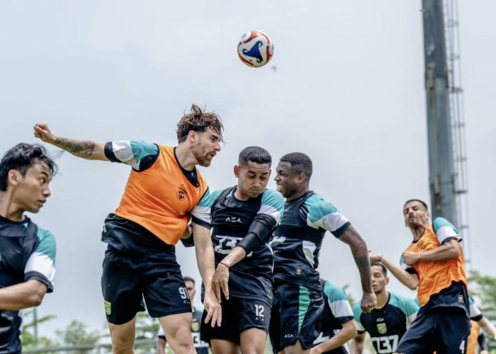 Suporter Desak Eduardo Perez Rotasi Pemain, Lini Serang Jadi Sorotan