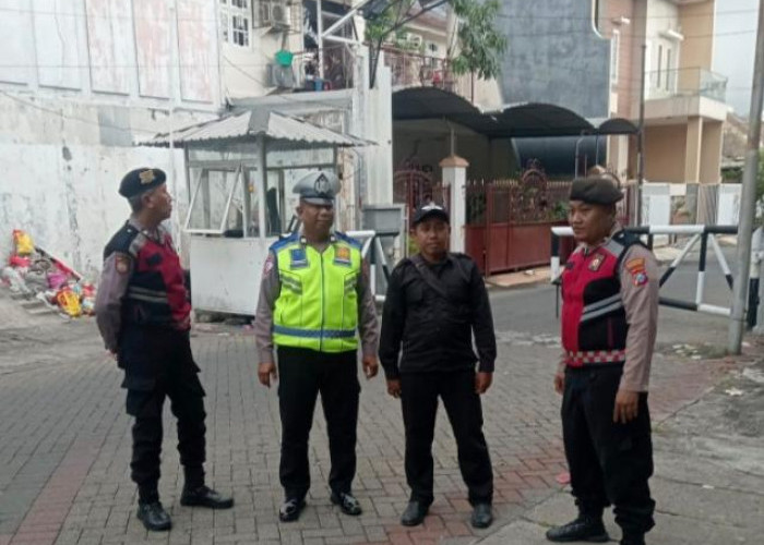 Antisipasi Rumah Kosong, Polsek Mulyorejo Intensifkan Patroli Sambang Perumahan Mulyosari Prima