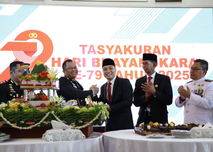 Kado Spesial HUT Ke-79 Bhayangkara, Pemkot Hibahkan Gedung kepada Polrestabes Surabaya