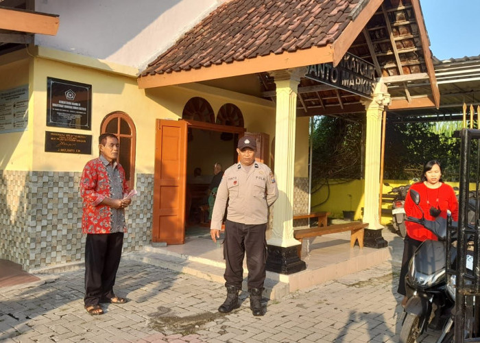 Polres Ngawi dan Polsek Jajaran Amankan Ibadah Umat Nasrani