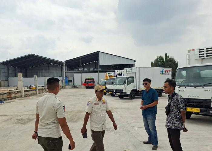 Satpol PP Jombang Segel Akses CV JPN, Perusahaan Janji Kosongkan Area hingga Izin Terbit