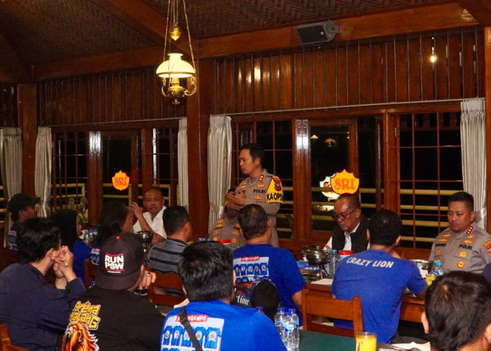 Polres Pasuruan Bersama Polda Jatim Ajak Bonek dan Aremania Duduk Bersama, Sepakat Damai Jaga Kondusifitas