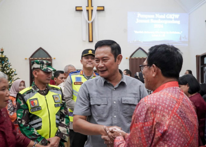 Pastikan Perayaan Natal Kondusif, Forkopimda Lamongan Tinjau Gereja