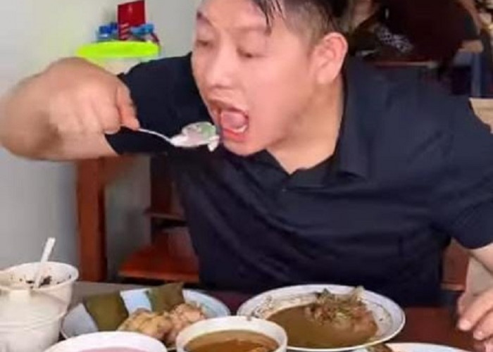 Daeng Banna Jadi Surga Kuliner Bugis Makassar di Surabaya, Viral Sejak Dibuka