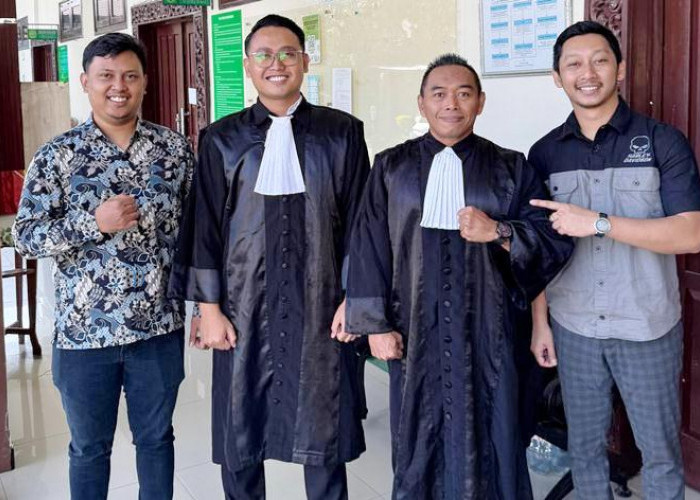 Tragedi Jalur Maut Gresik: Perlintasan 'Resmi' Tanpa Penjaga, PT KAI dan Pemkab Saling Lepas Tangan