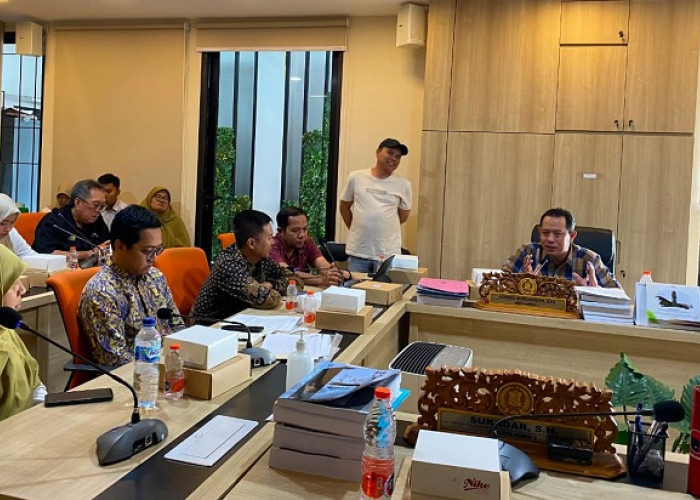 PJT I Ungkap Kondisi Kali Surabaya Tercemar Berat Meski Tanpa Insiden Kebakaran