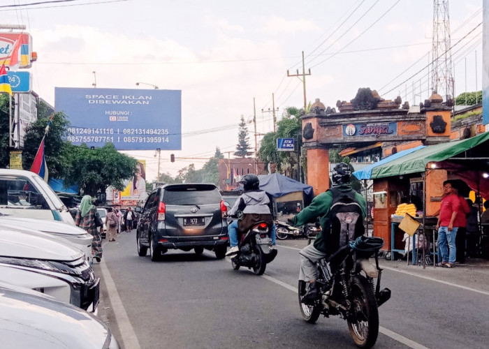 Long Weekend, Tretes Banjir Pengunjung Luar Kota