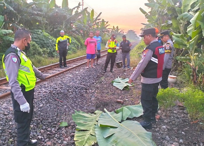 Diduga Bunuh Diri, Wanita Muda Tewas Tertabrak Kereta Api di Beji Pasuruan
