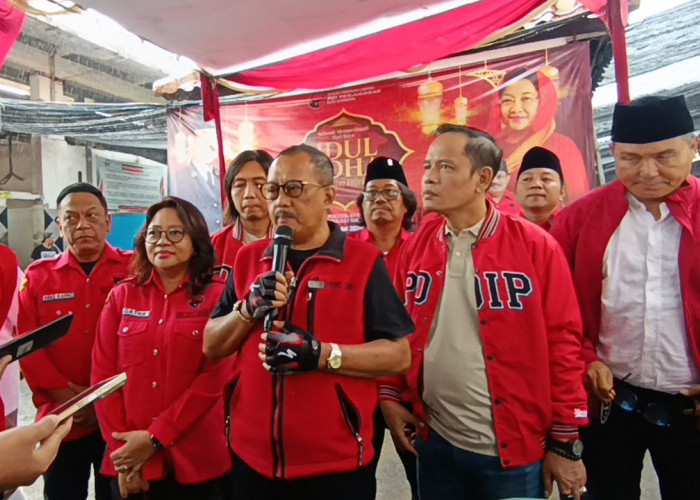 Iduladha 1447 H, PDIP Surabaya Potong 14 Sapi di RPH Pegirian, Kampanyekan Kurban Higienis Tanpa Kresek