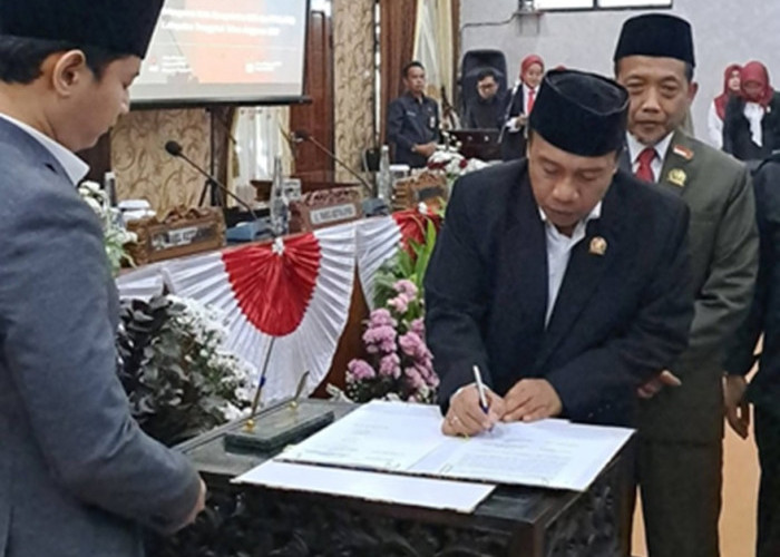 Bupati dan Ketua DPRD Trenggalek Simak Pidato Kenegaraan, Sepakat Kerja Bareng Sejahterakan Rakyat