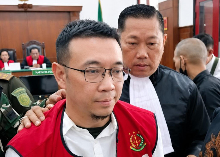 Kasus Nenek Elina, Hakim PN Surabaya Hukum Samuel 3 Tahun 10 Bulan Penjara