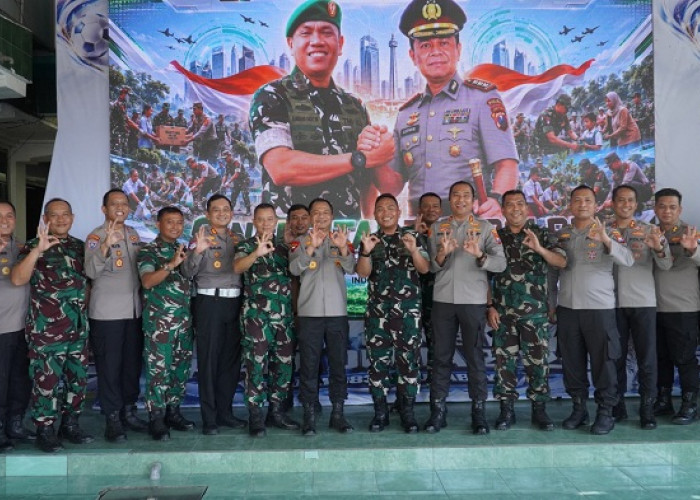 Perkuat Sinergi, Kapolrestabes Surabaya dan Dandim 0830 Komitmen Menjaga Keamanan Kota