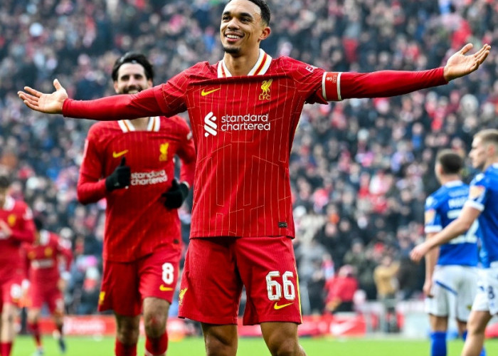 Kabar Buruk untuk Pengemar Liverpool, Jelang Leg Kedua Carabao Cup Trent Alexander-Arnold Cedera