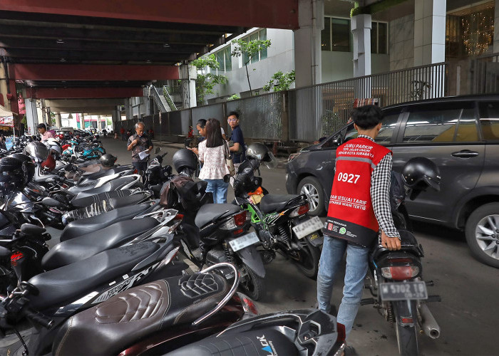 Antisipasi Kepadatan Belanja Lebaran, Dishub Surabaya Tata Parkir di Kawasan Pertokoan