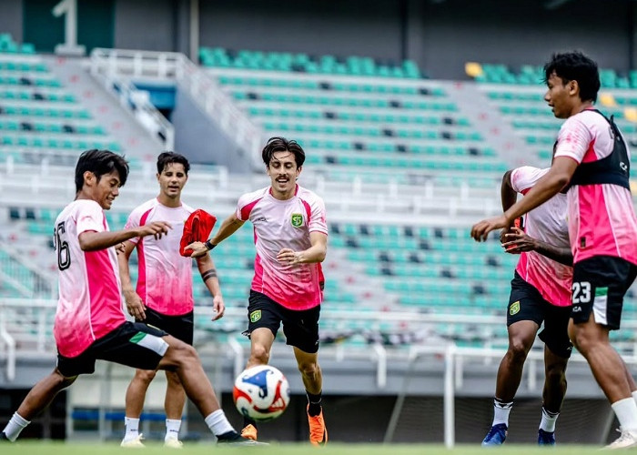Persebaya Bidik Poin Penuh Lawan Persis Solo Demi Finish Papan Atas