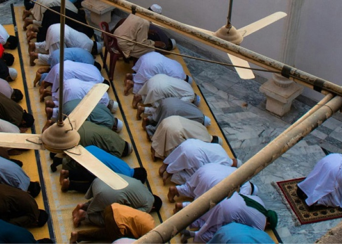 Keutamaan Salat Tarawih di Ramadan: Pahala, Dosa Terhapus, dan Silaturahmi Terjaga