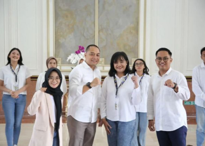 Mahasiswa FIB UNAIR Terpilih menjadi Asisten Muda Walikota Surabaya, Ini Tujuan dan Harapan Eri Cahyadi