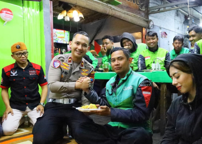 Ulang Tahun Lalu Lintas Bhayangkara, Satlantas Polresta Malang Kota Pilih Makan Bersama Ojol