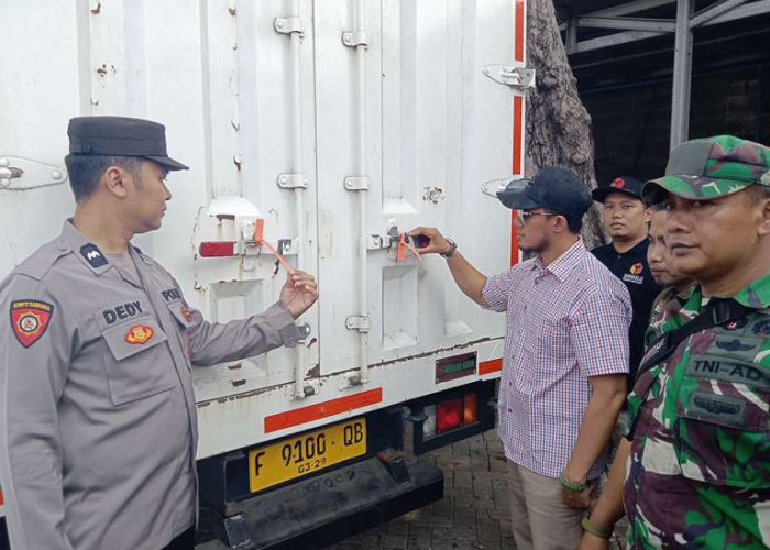 KPU Kabupaten Pasuruan Mulai Distribusikan Logistik Pilkada ke-24 Kecamatan