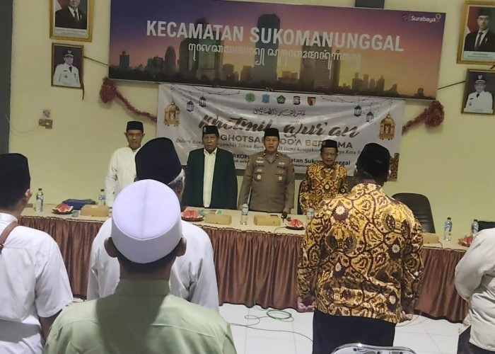 Jelang Pergantian Tahun, Tiga Pilar Sukomanunggal Gelar Istigasah dan Doa Bersama