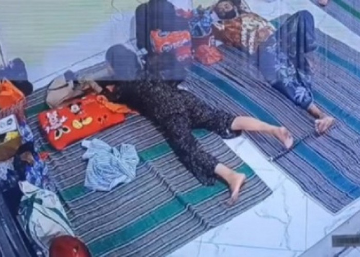 Maling Nyamar Penunggu Pasien Gasak Rp2,5 Juta di RSUD Lamongan